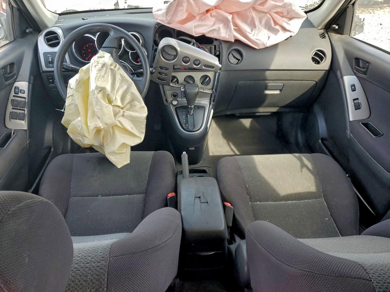 2004 TOYOTA COROLLA