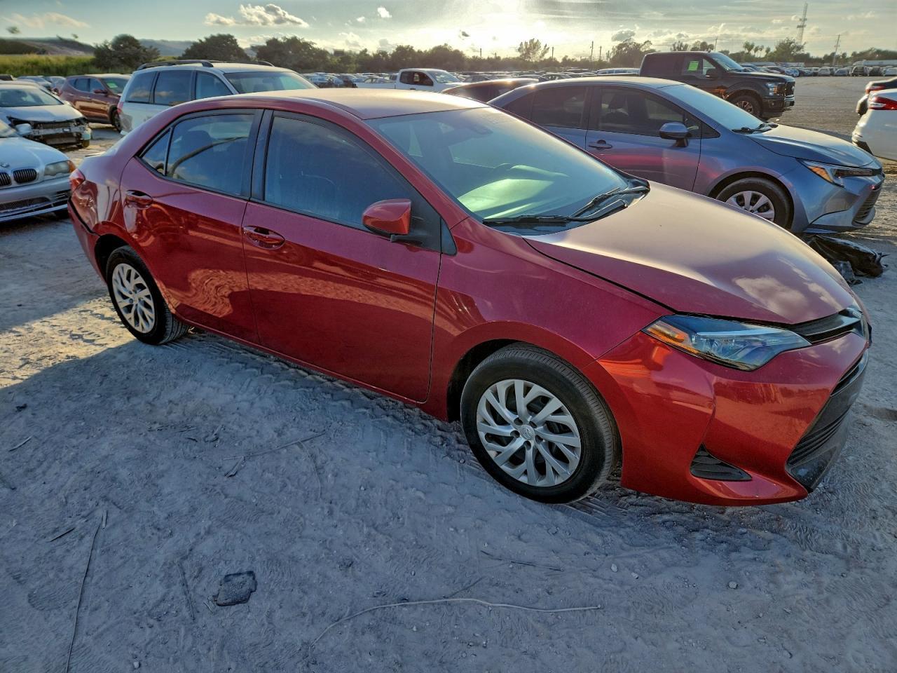 2019 TOYOTA COROLLA