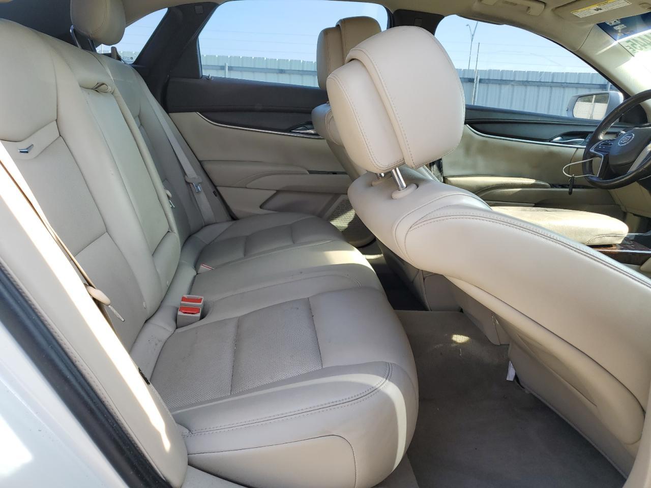 2013 CADILLAC XTS
