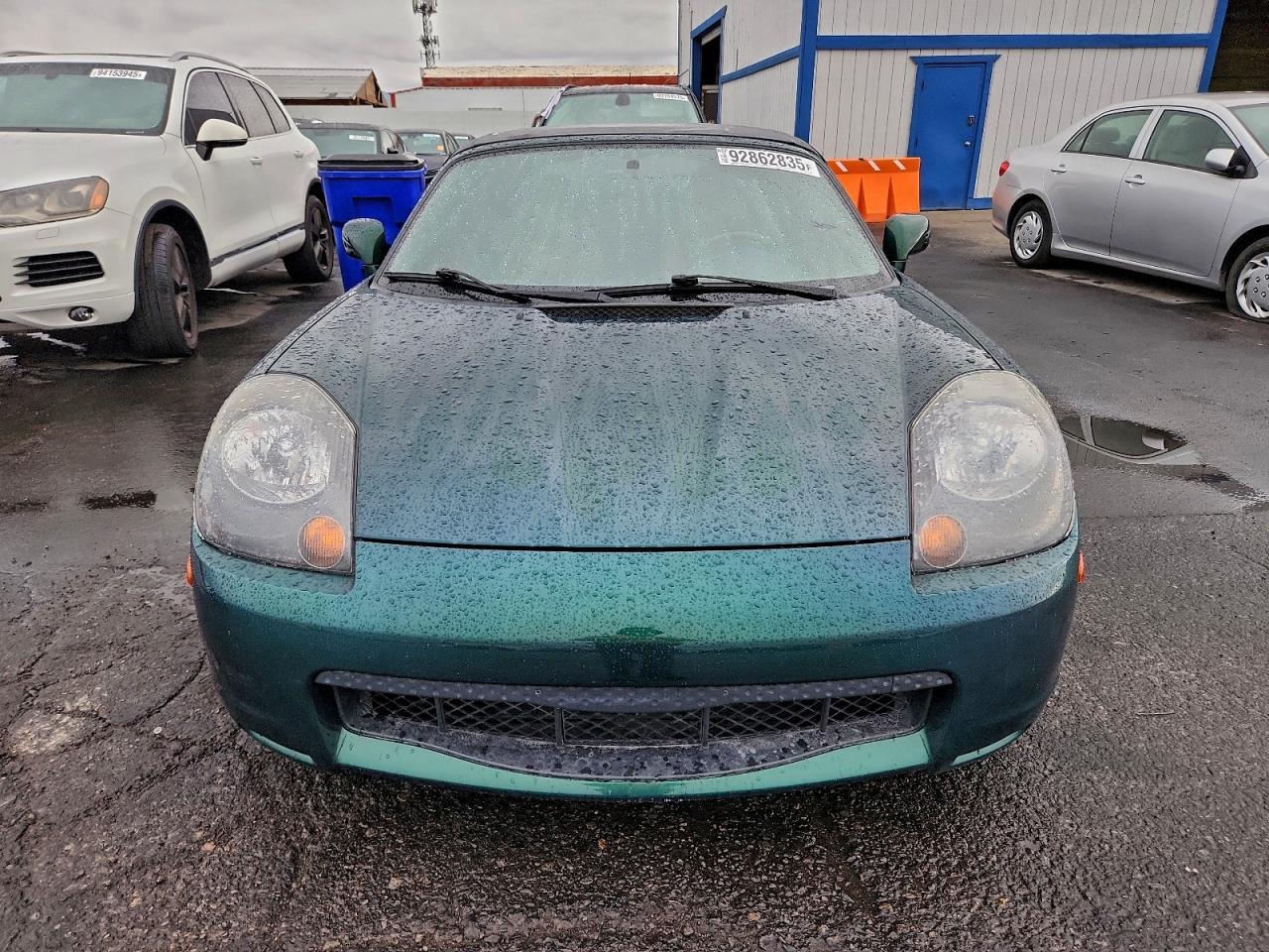 2001 TOYOTA Mr2