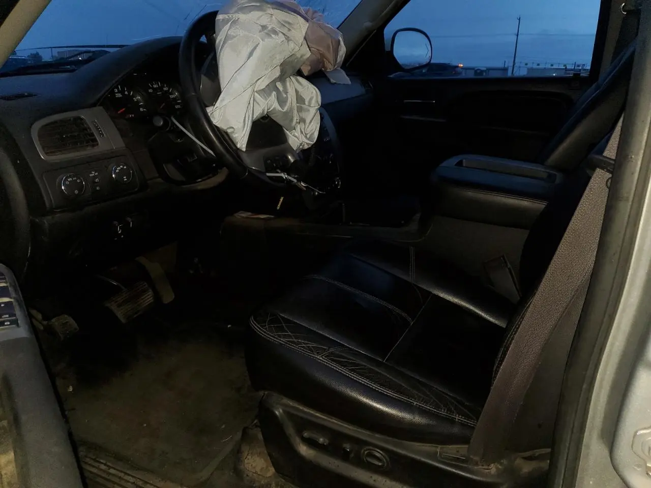 2011 CHEVROLET Avalanche