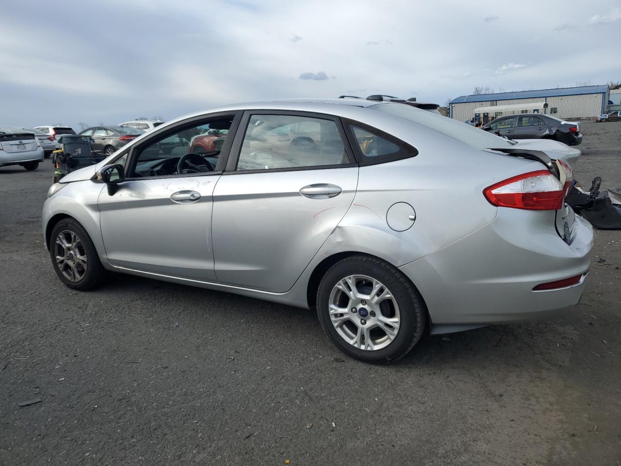 2015 FORD Fiesta