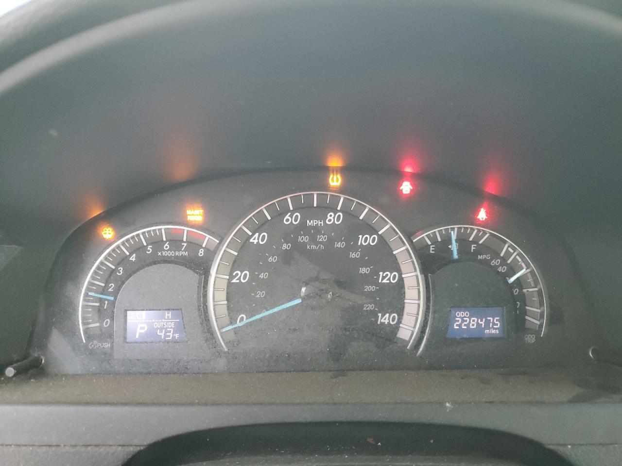 2012 TOYOTA CAMRY
