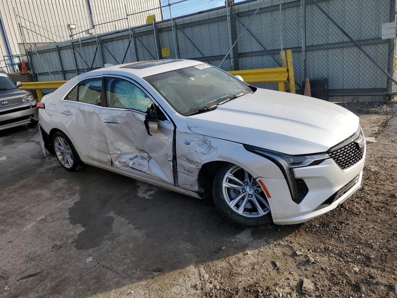 2023 CADILLAC CT4
