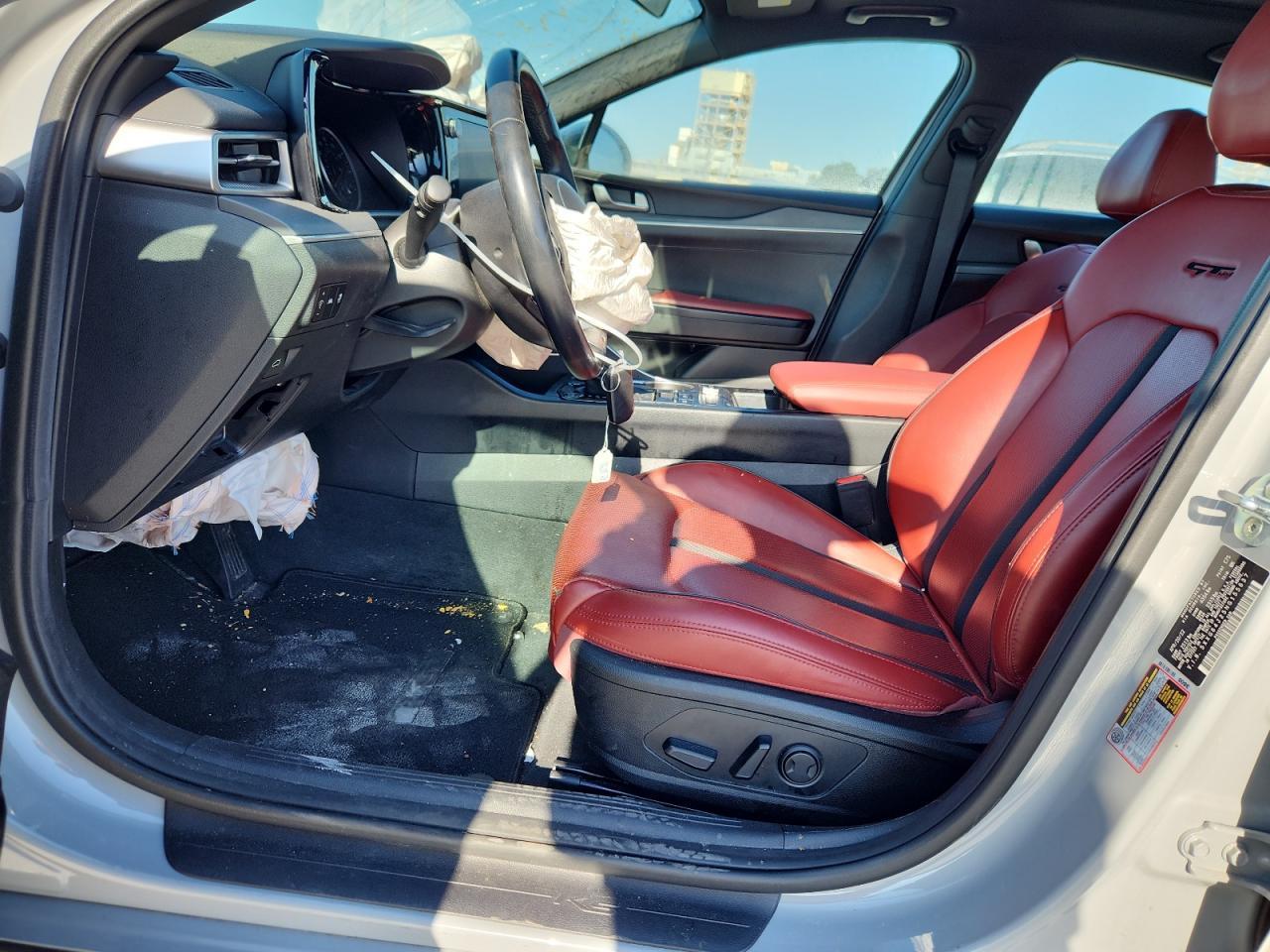 2022 KIA K5