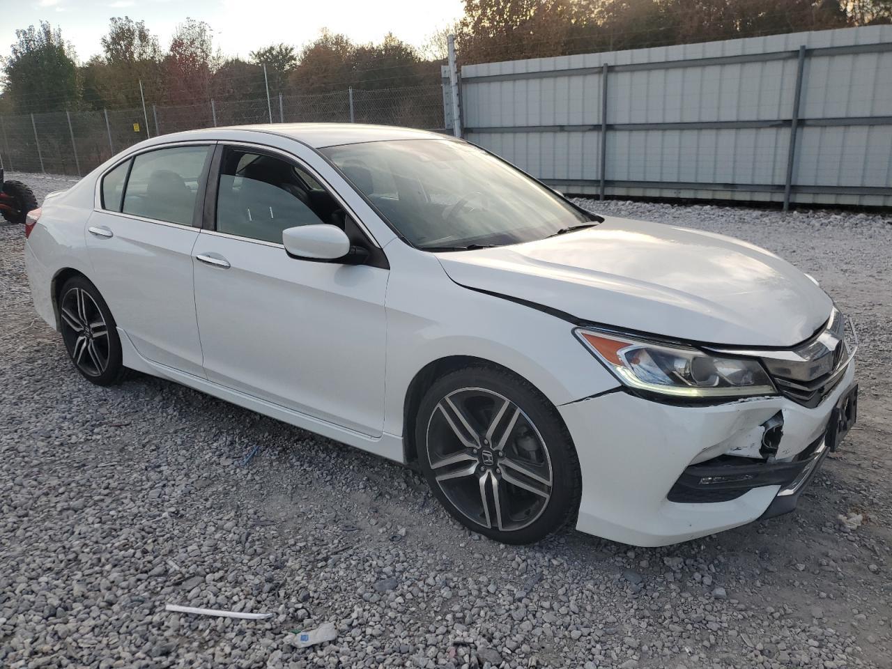 2017 HONDA ACCORD