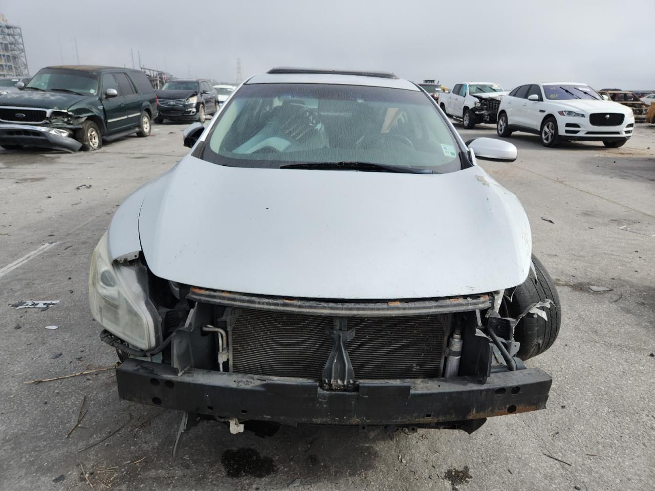 2012 NISSAN Maxima