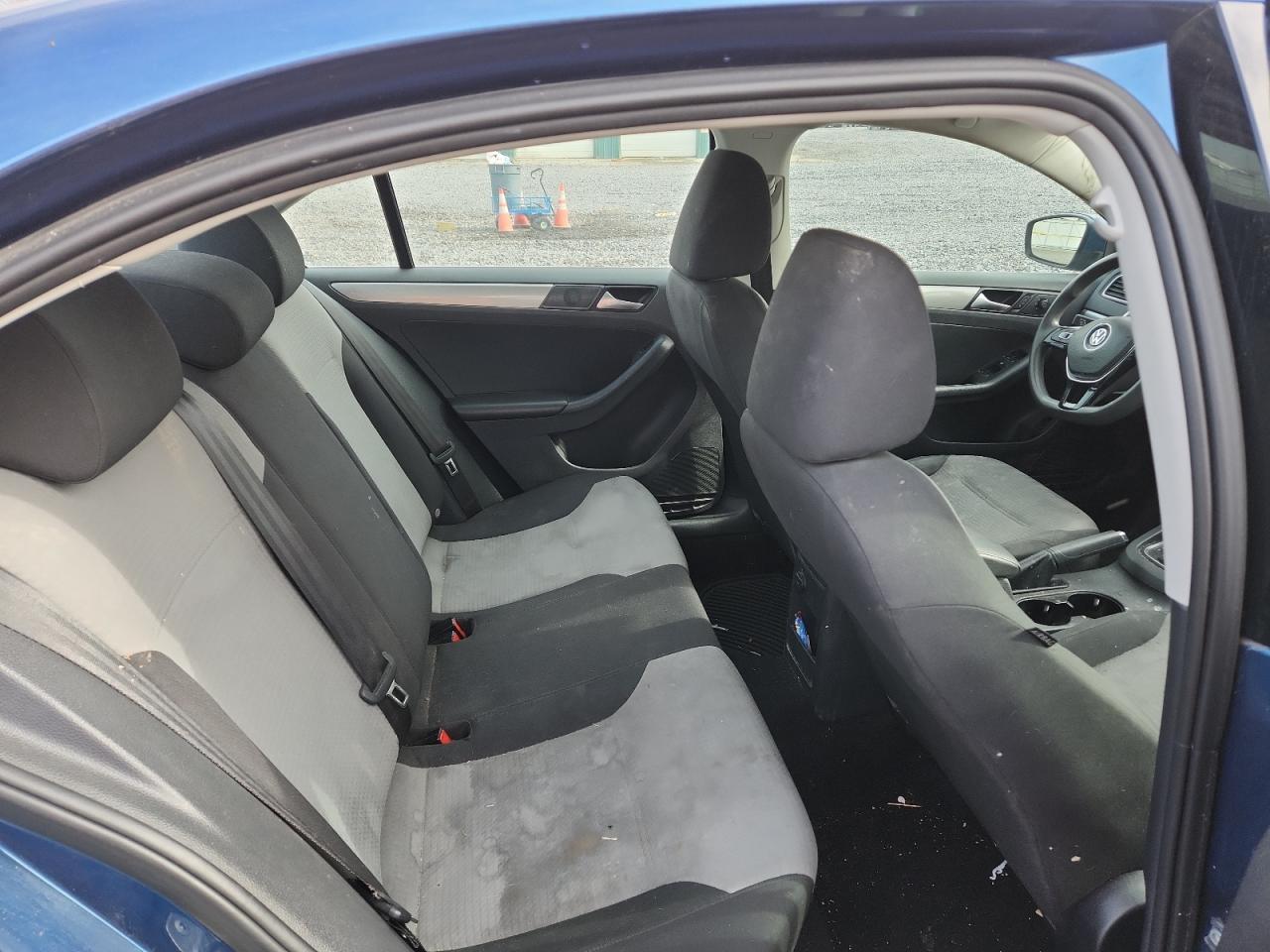 2017 VOLKSWAGEN JETTA