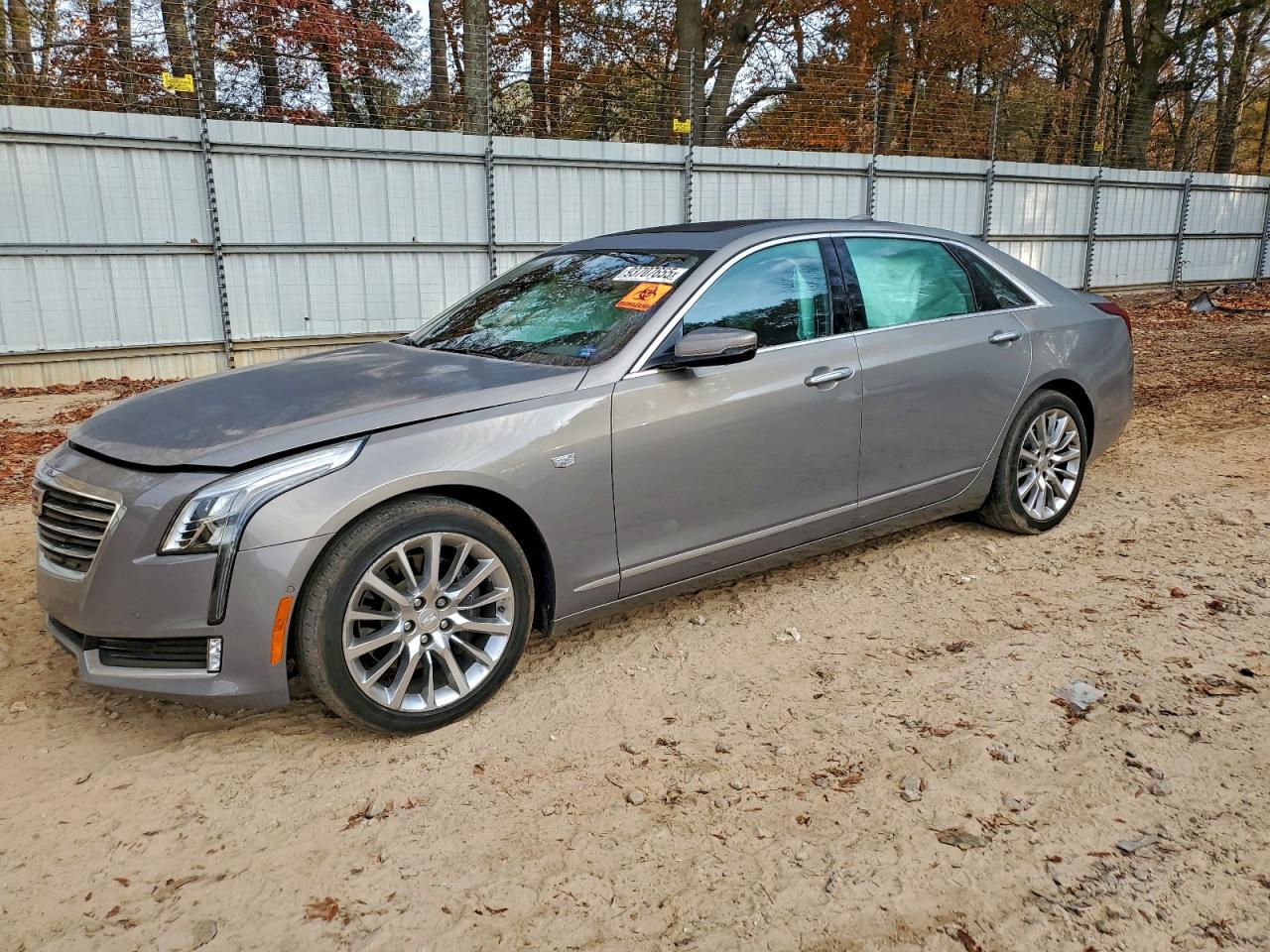 2017 CADILLAC CT6
