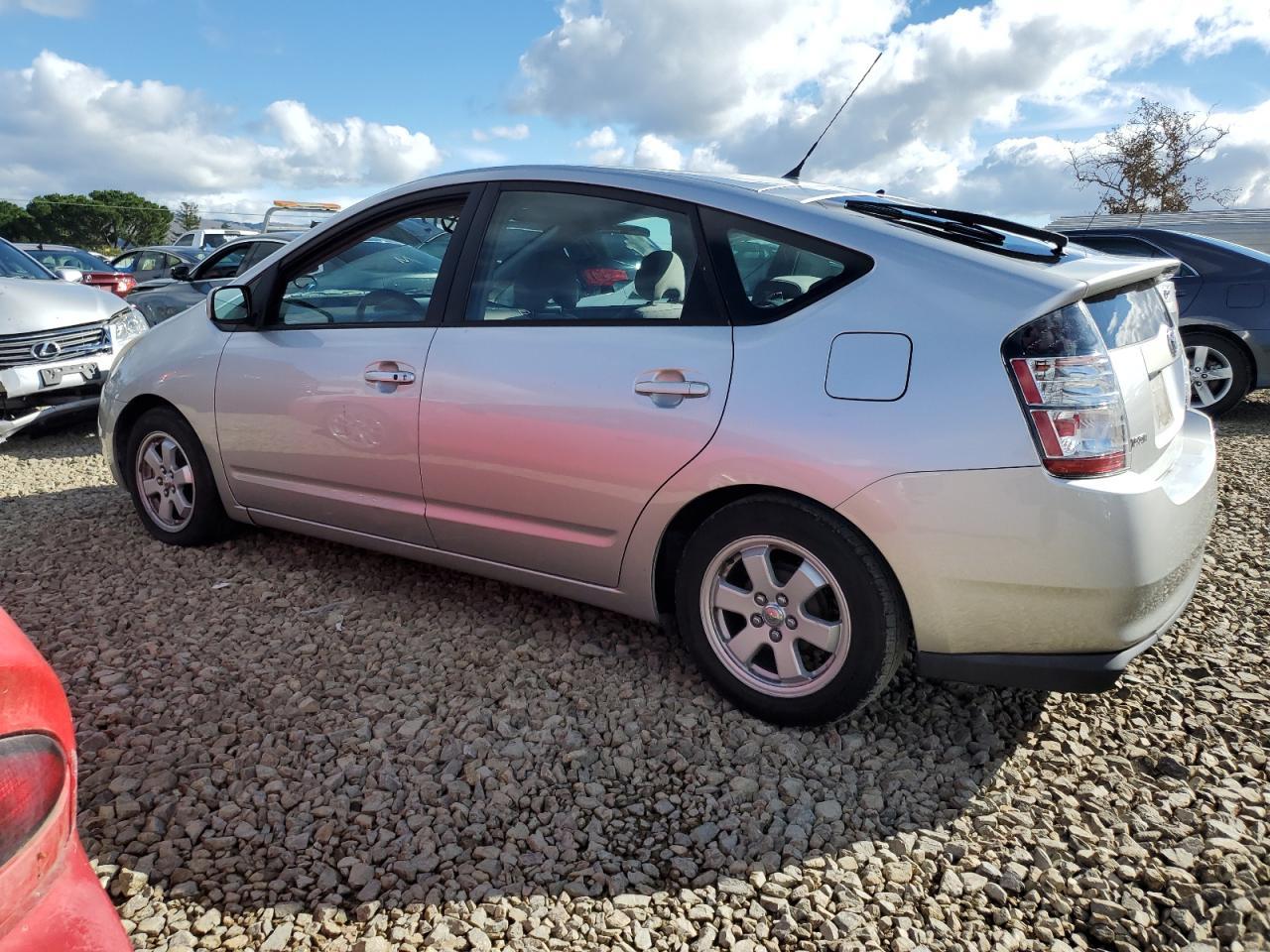 2004 TOYOTA PRIUS