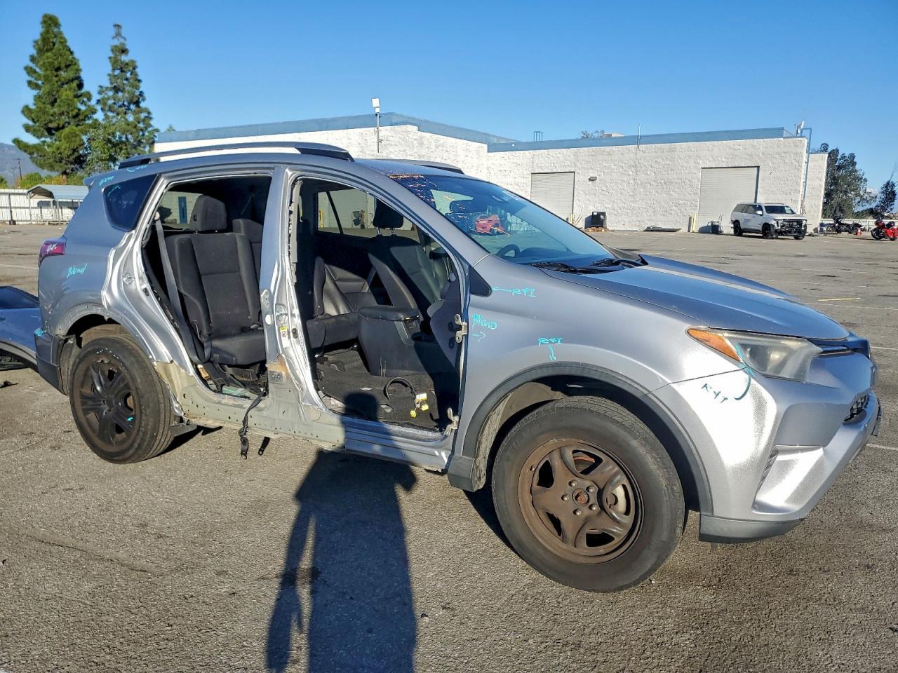 2017 TOYOTA RAV4
