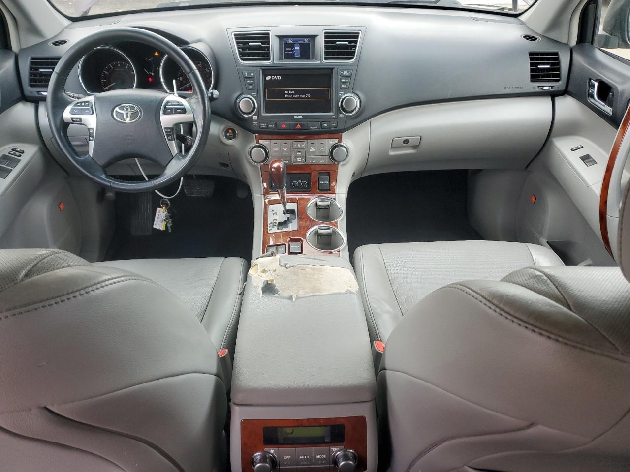 2012 TOYOTA HIGHLANDER