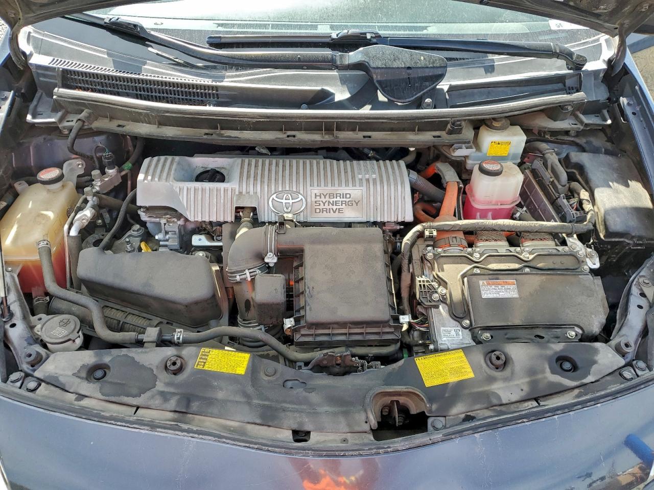 2014 TOYOTA PRIUS