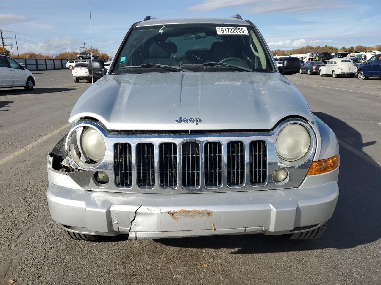 2005 JEEP Liberty