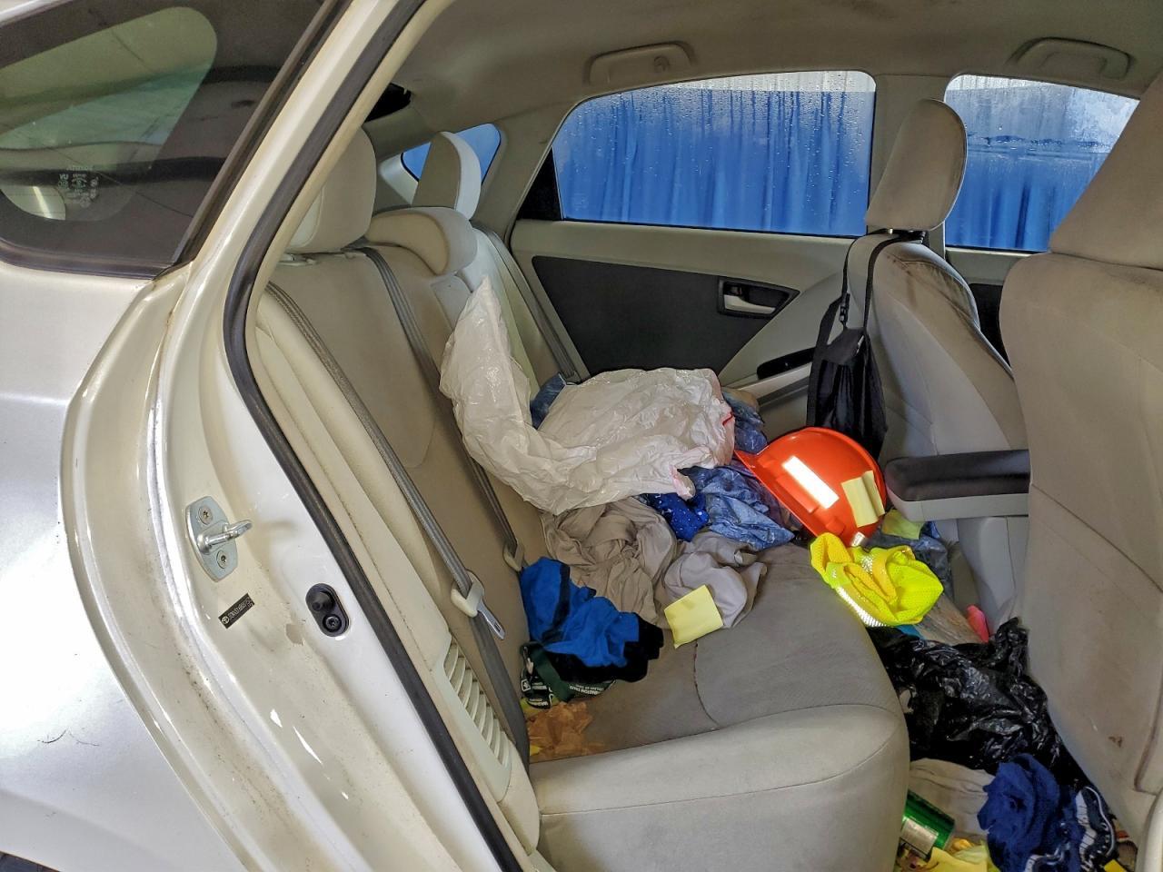 2011 TOYOTA PRIUS