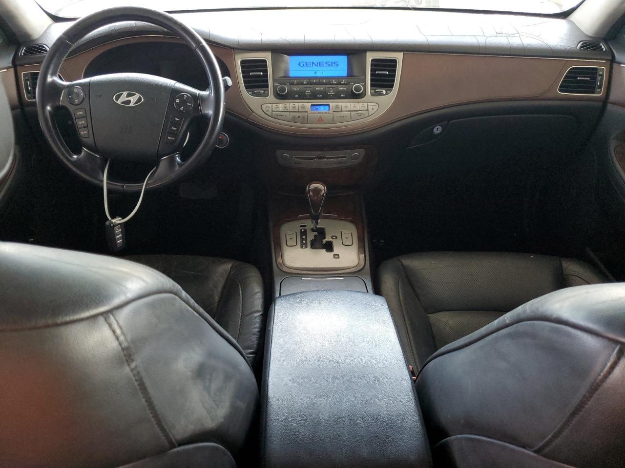 2009 HYUNDAI GENESIS