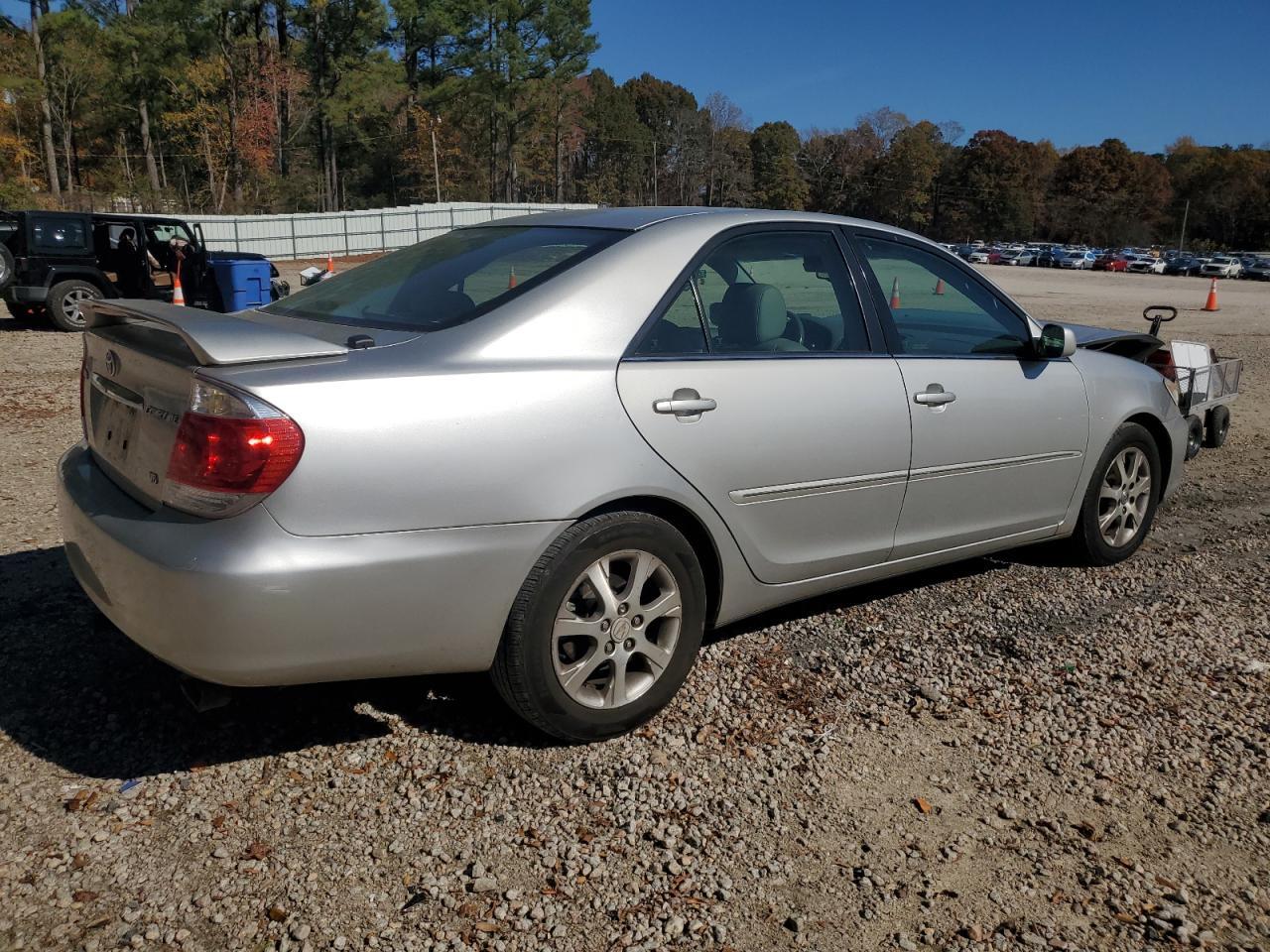 2005 TOYOTA CAMRY