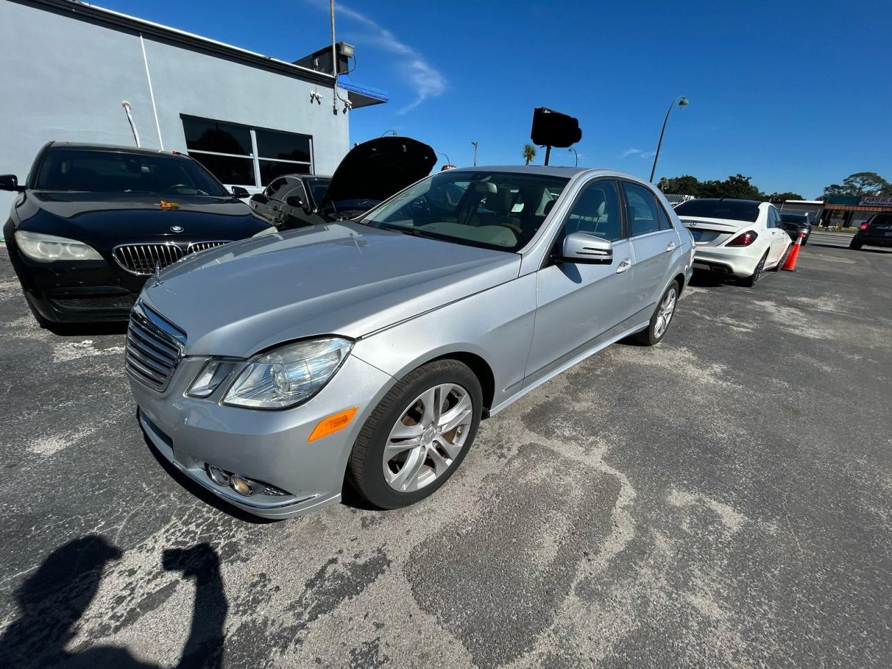 2010 MERCEDES-BENZ E-Class