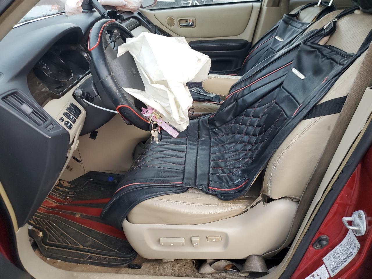2002 TOYOTA HIGHLANDER