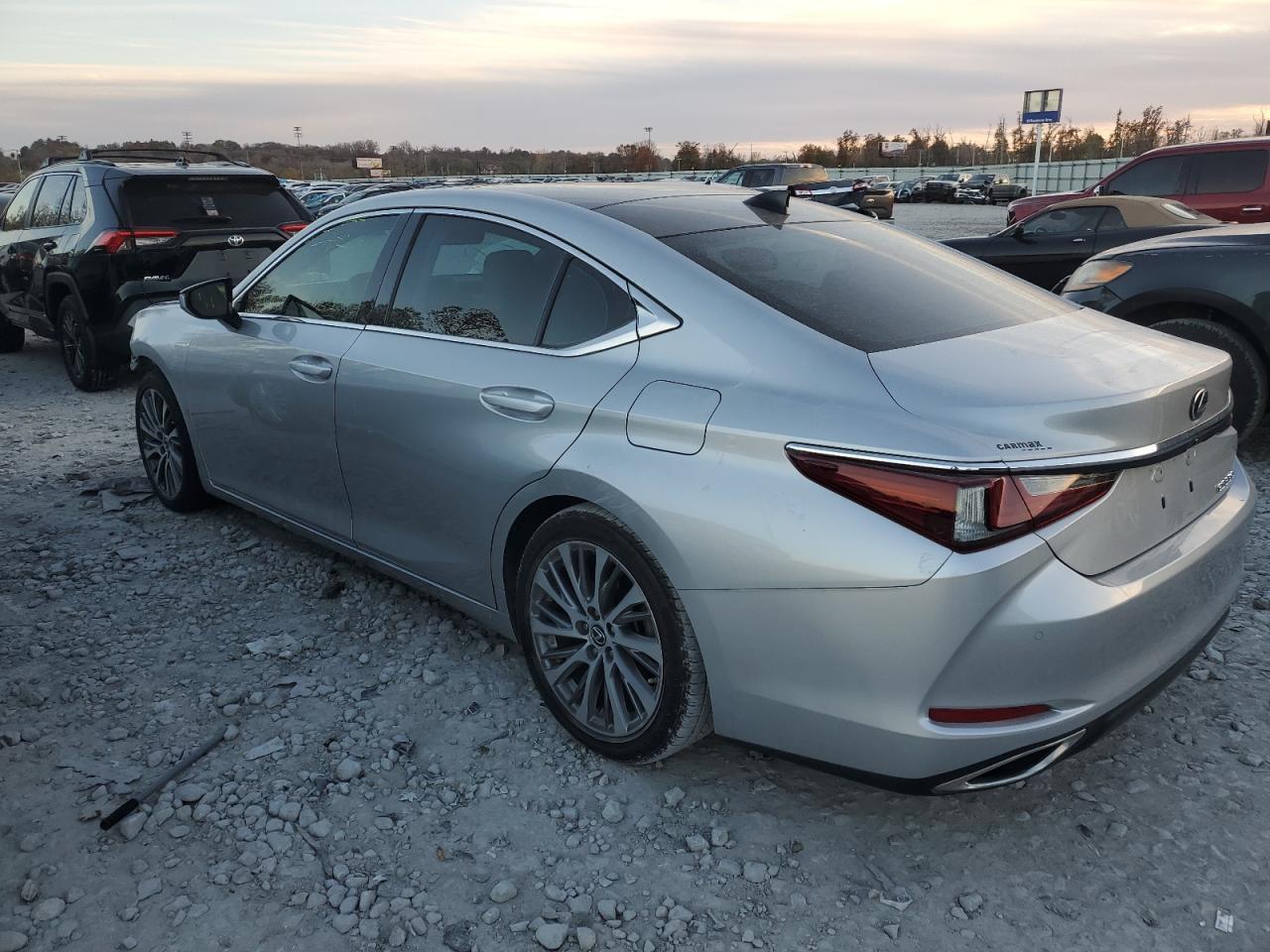 2019 LEXUS ES 350