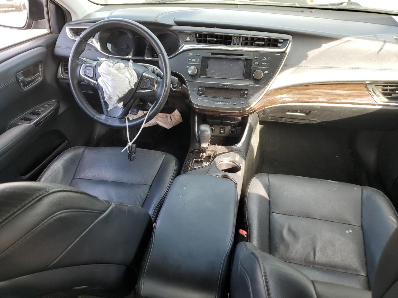 2013 TOYOTA Avalon