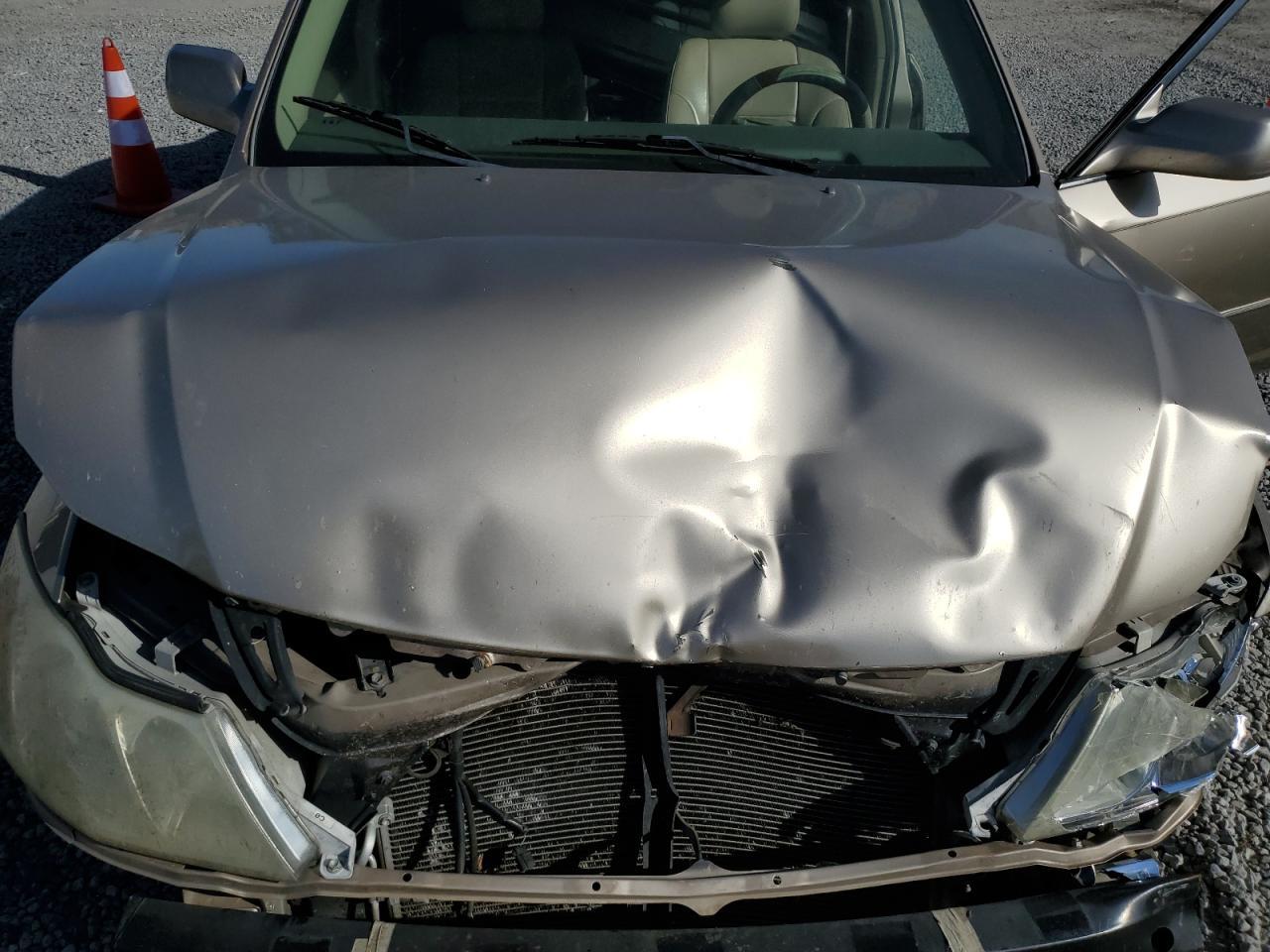 2002 TOYOTA Avalon
