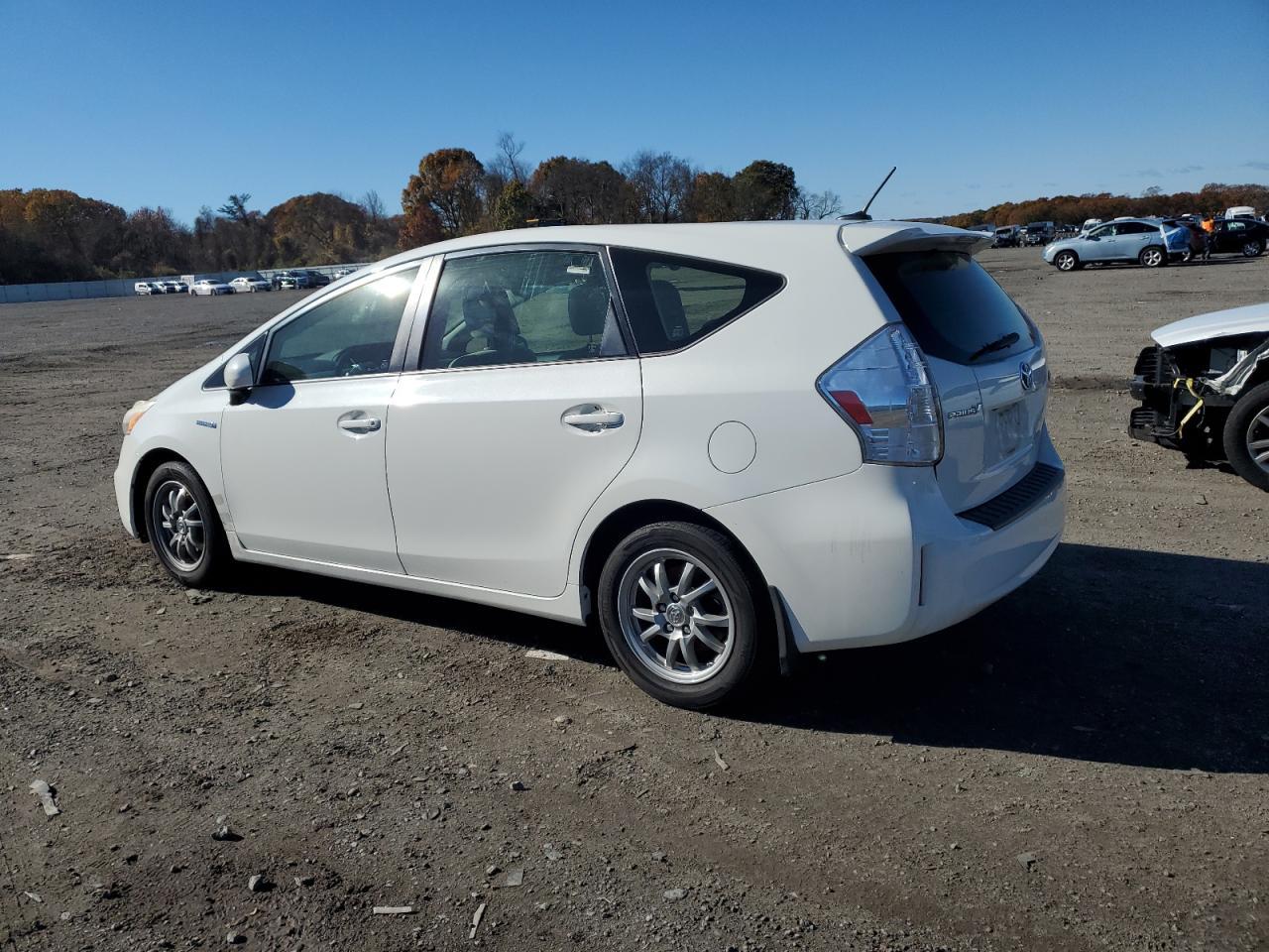 2012 TOYOTA PRIUS V