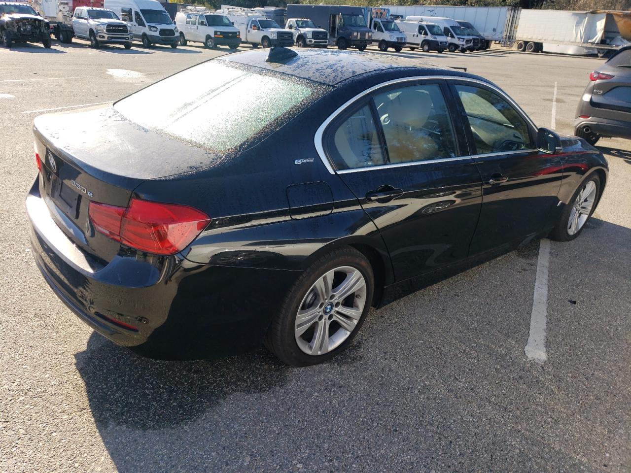 2018 BMW 3 SERIES