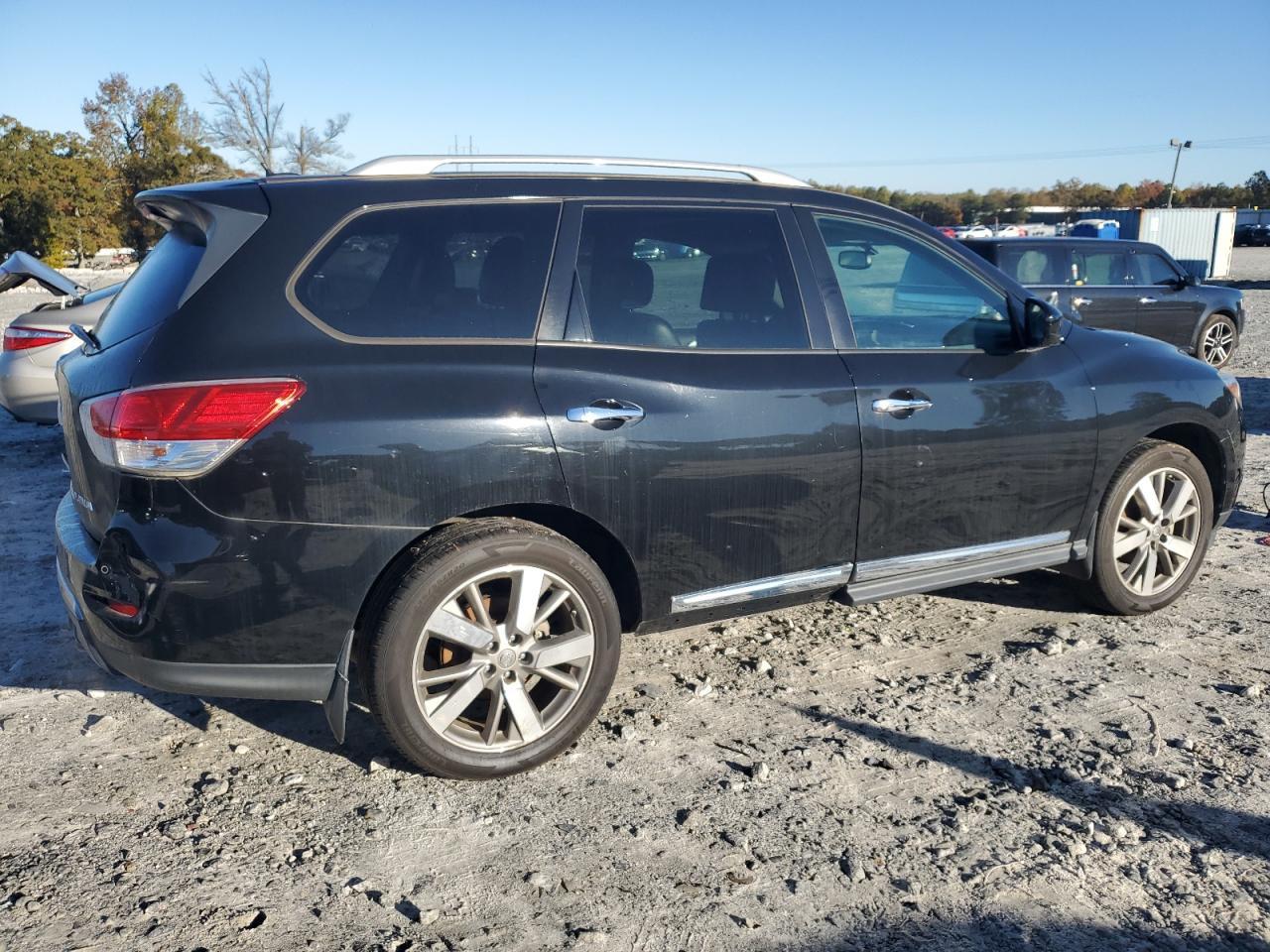 2013 NISSAN PATHFINDER