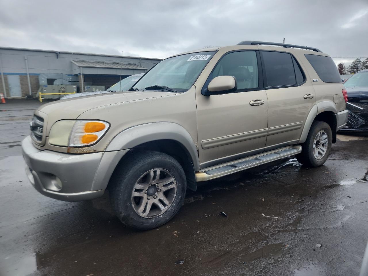 2004 TOYOTA Sequoia