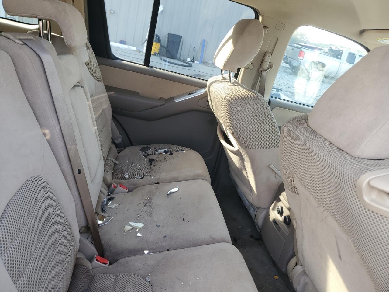 2010 NISSAN PATHFINDER