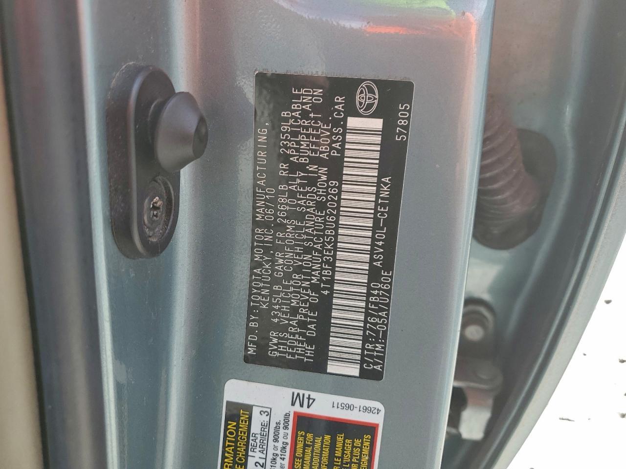 2011 TOYOTA CAMRY