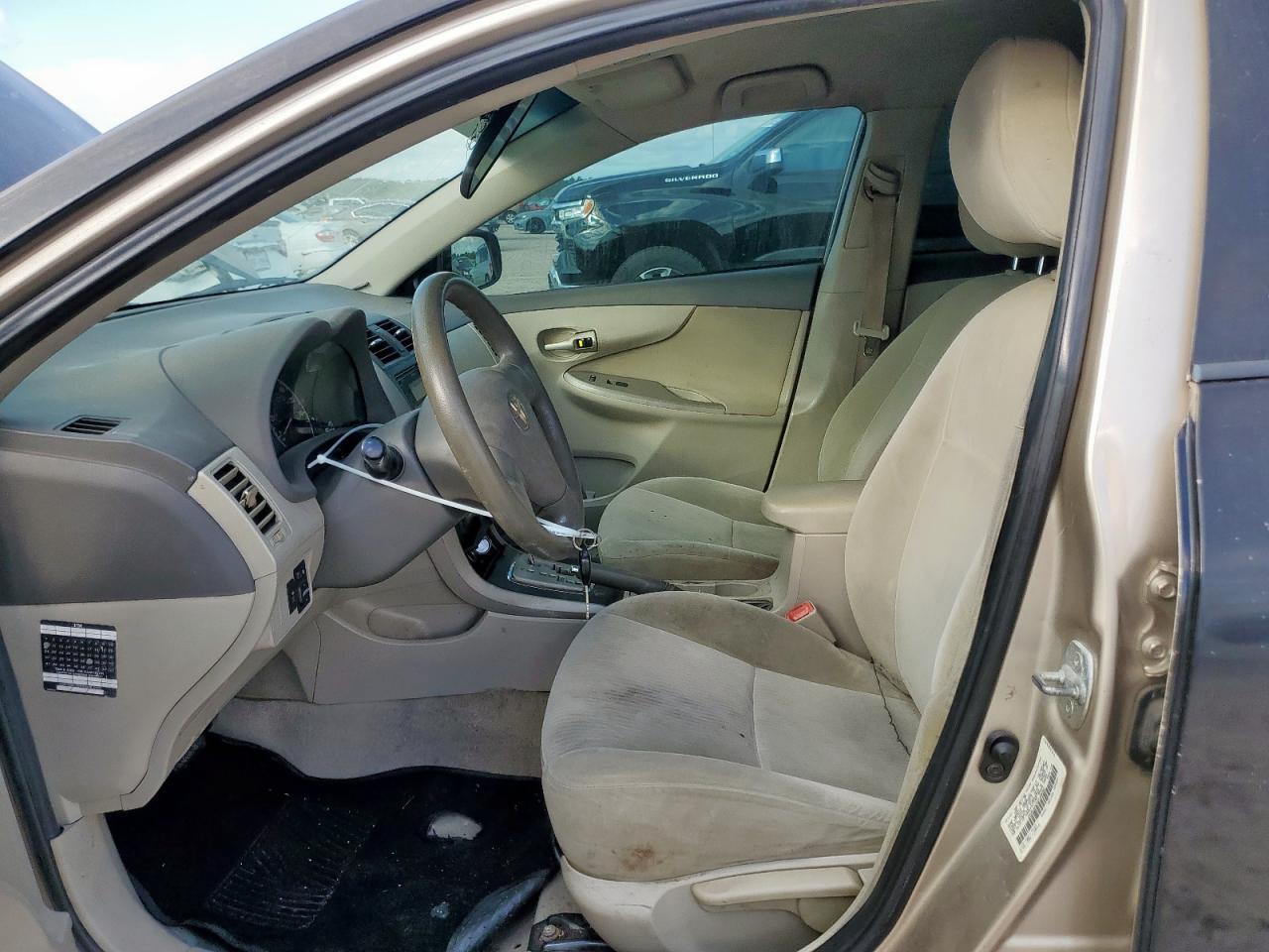2010 TOYOTA COROLLA