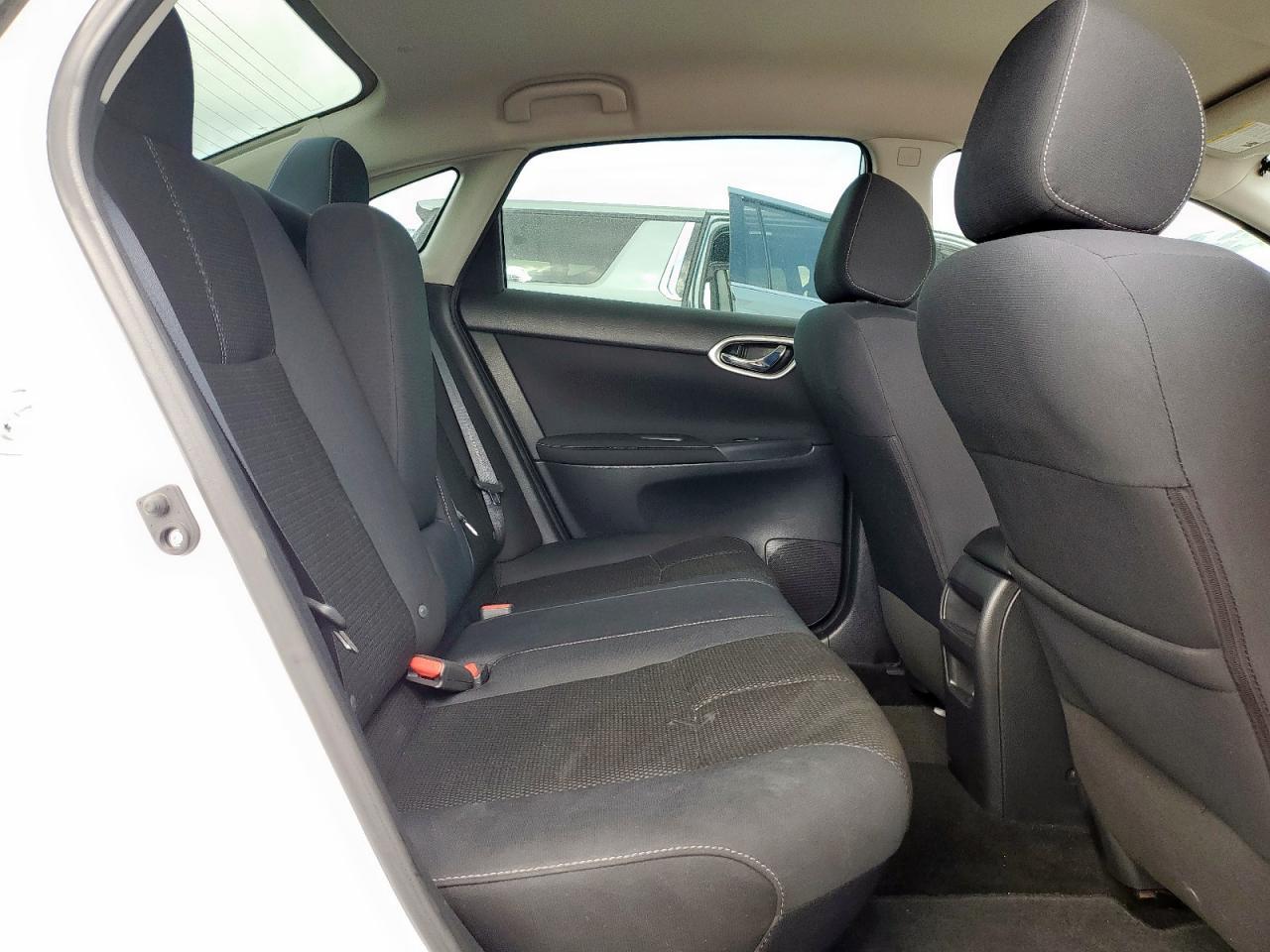 2015 NISSAN SENTRA