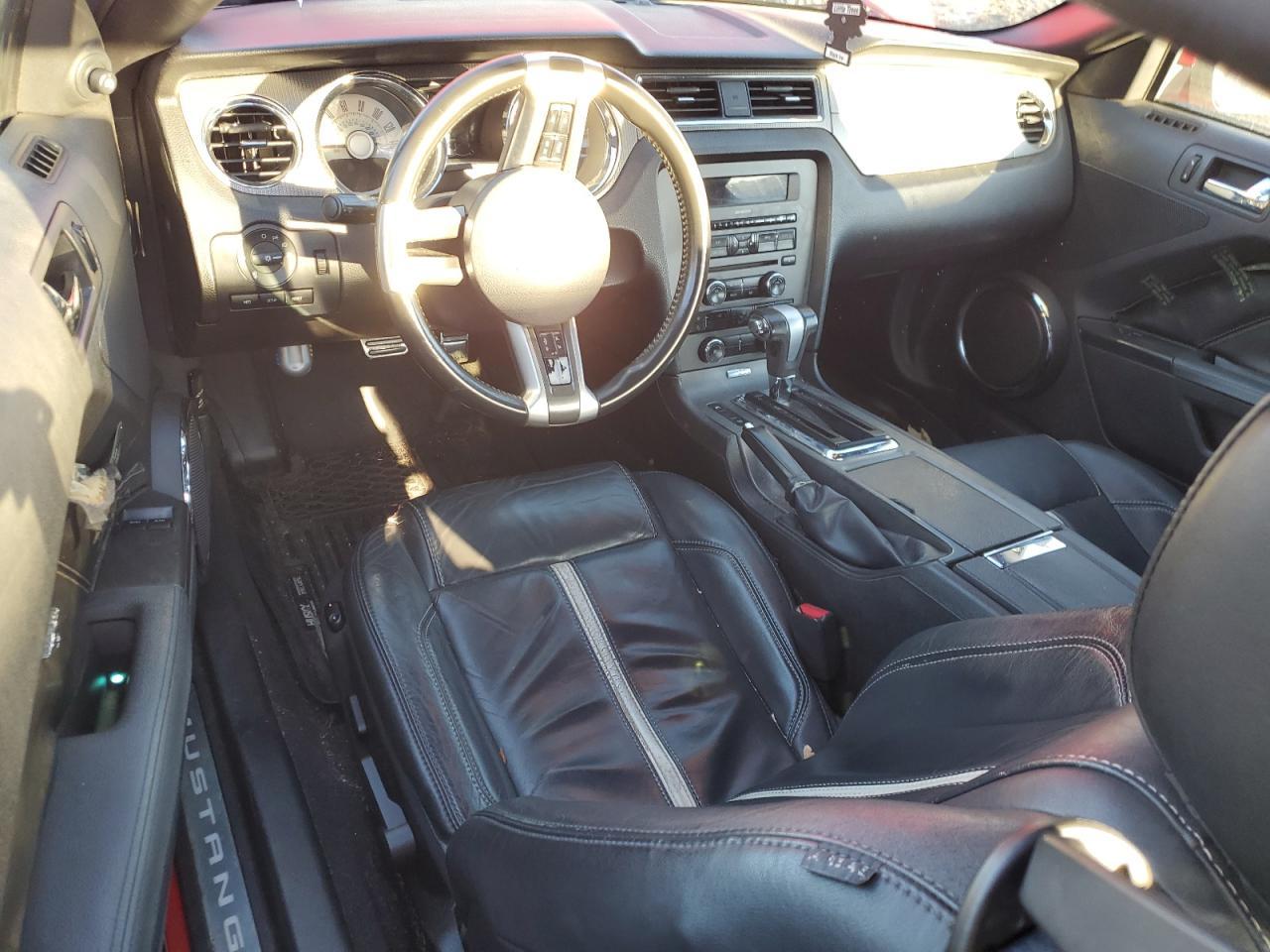 2010 FORD MUSTANG