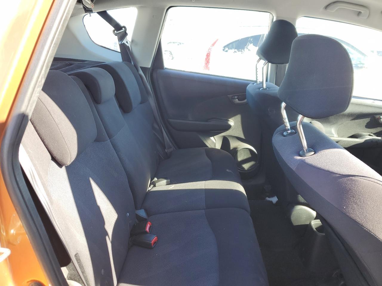 2011 HONDA FIT