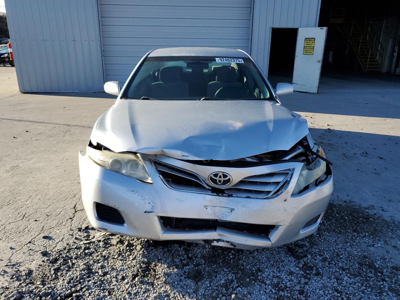 2010 TOYOTA CAMRY