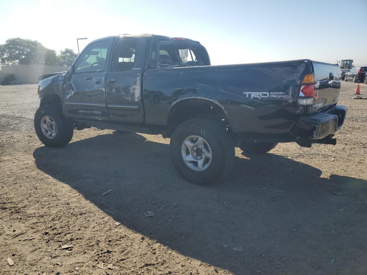 2004 TOYOTA TUNDRA