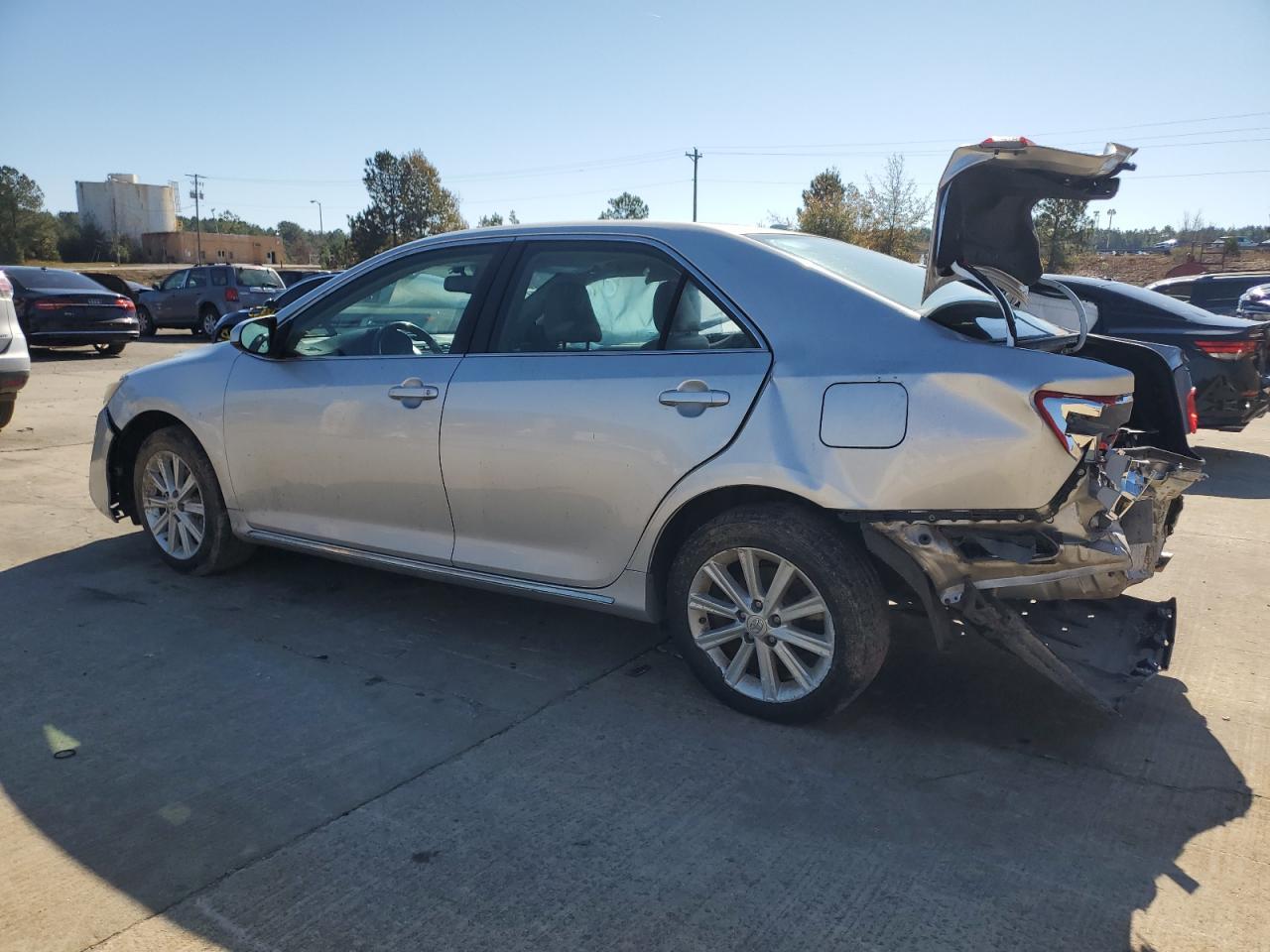 2014 TOYOTA CAMRY