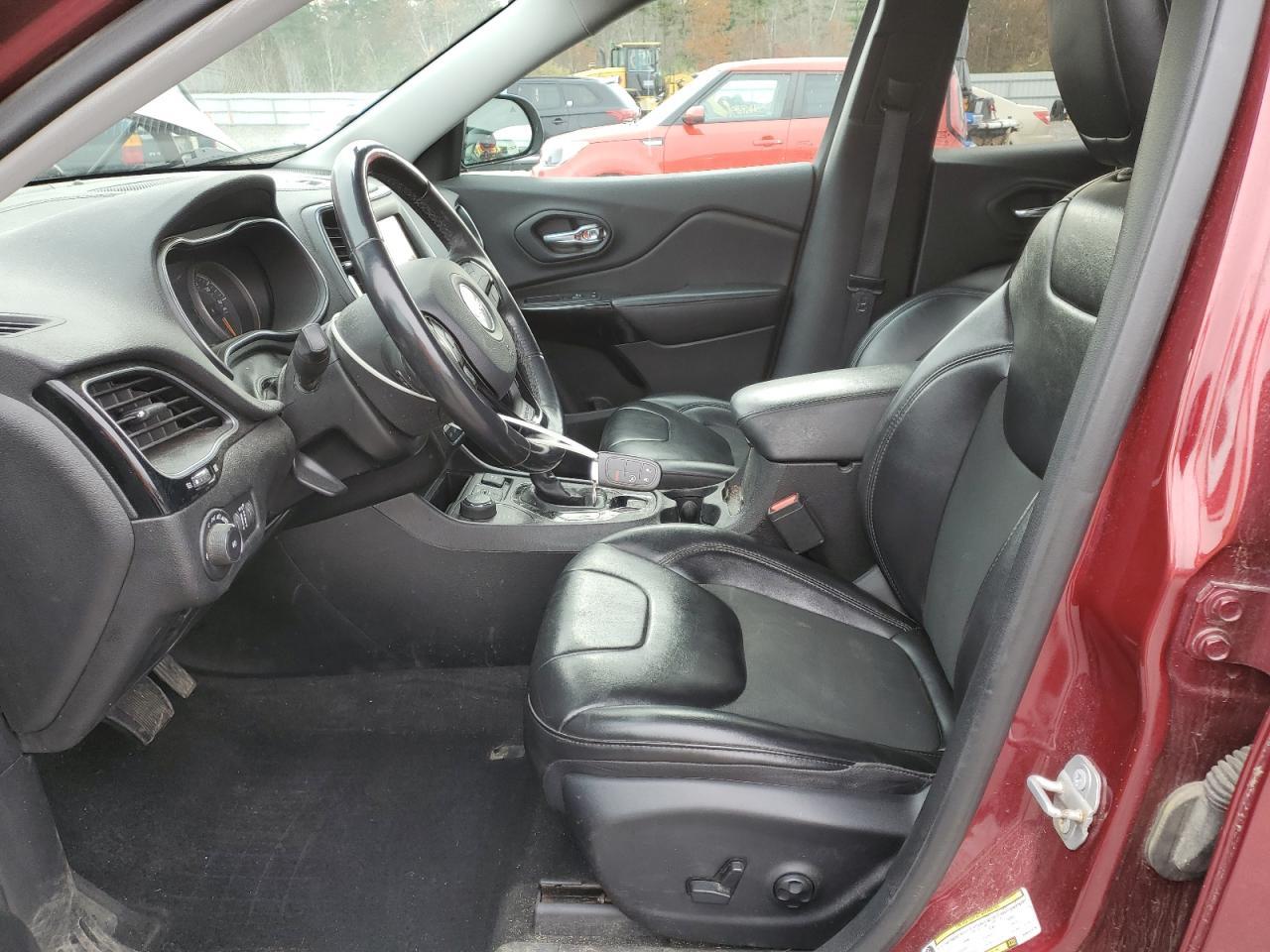 2019 JEEP CHEROKEE