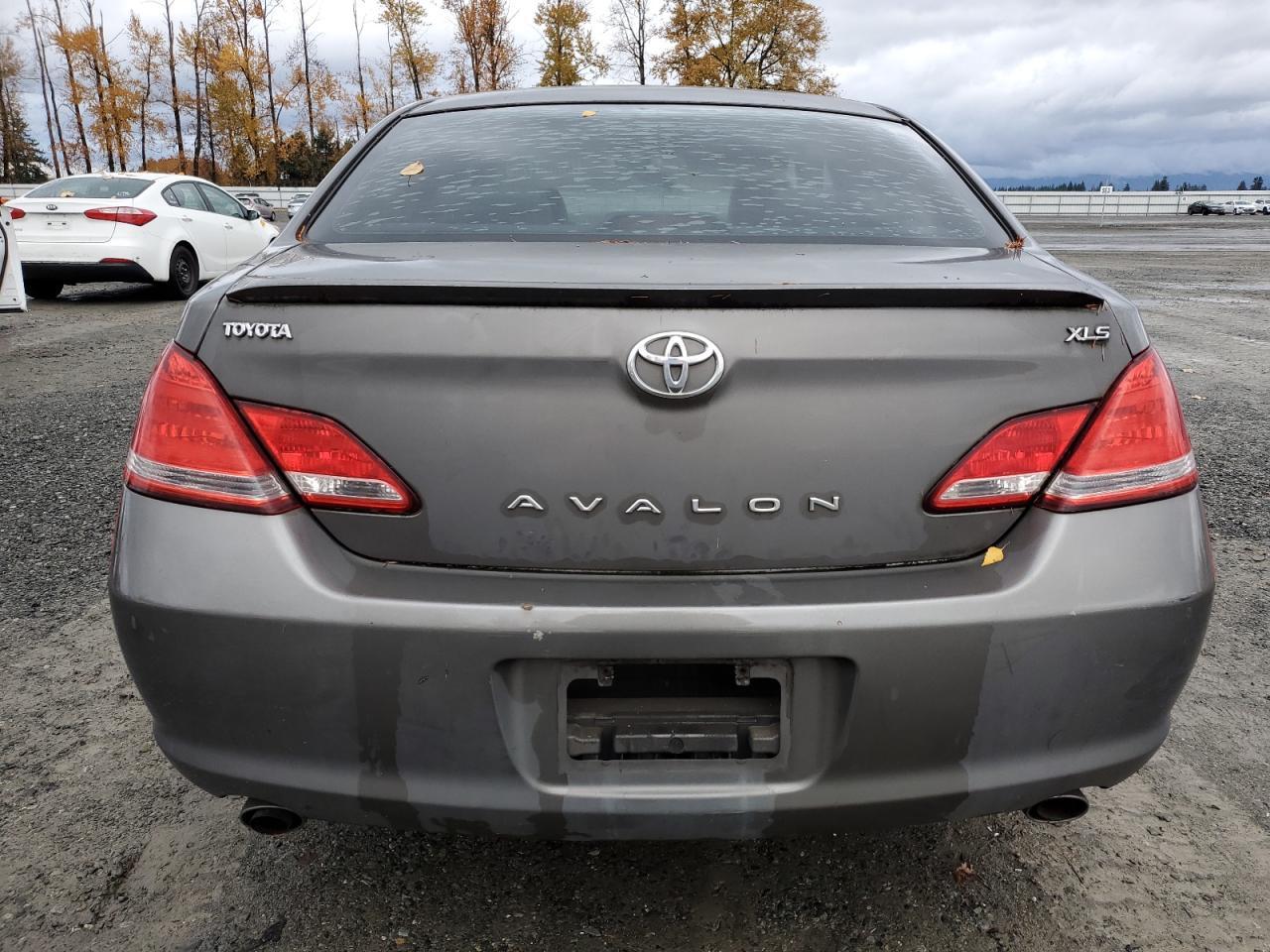 2007 TOYOTA Avalon