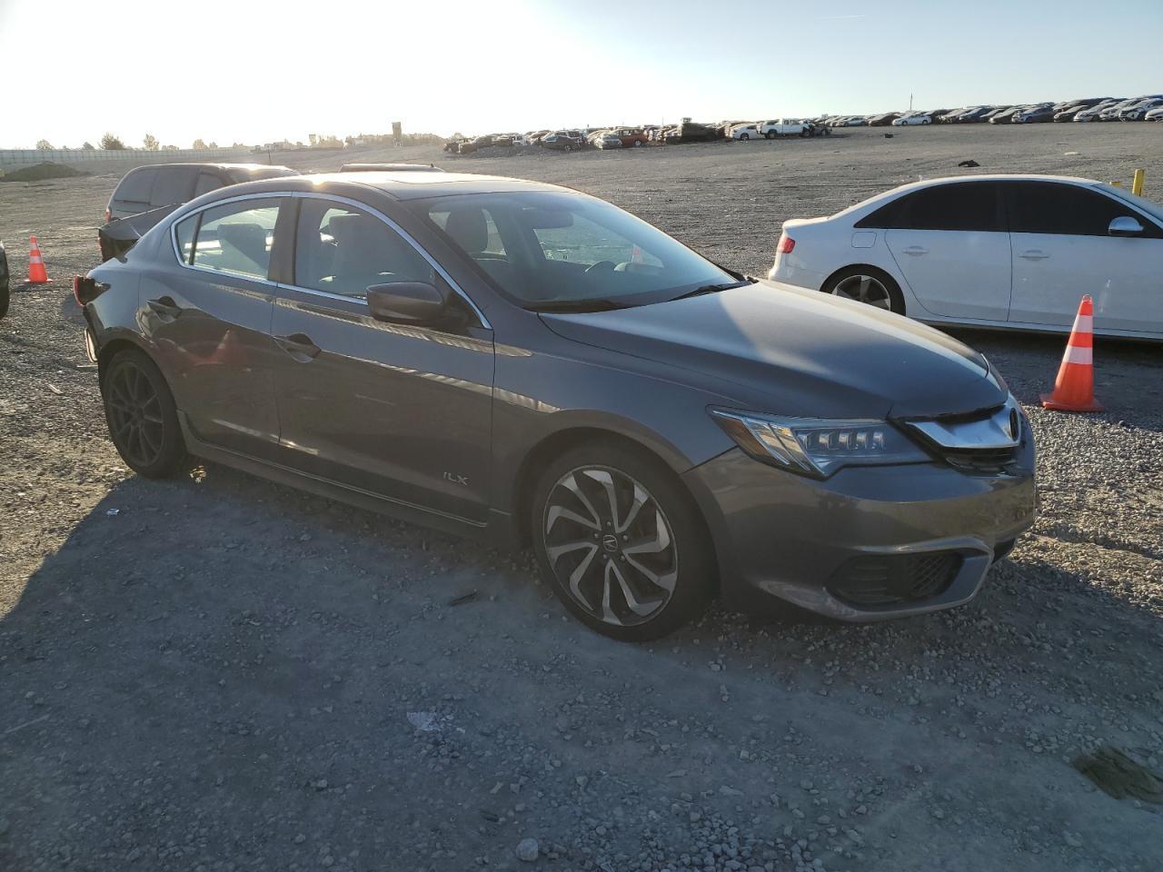 2018 ACURA ILX
