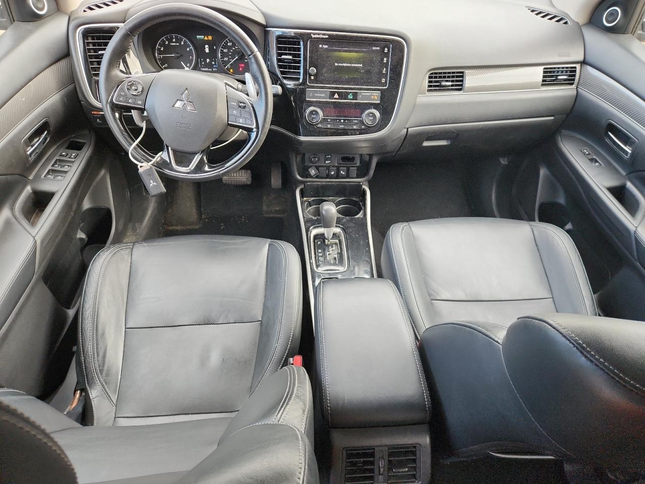 2019 MITSUBISHI outlander