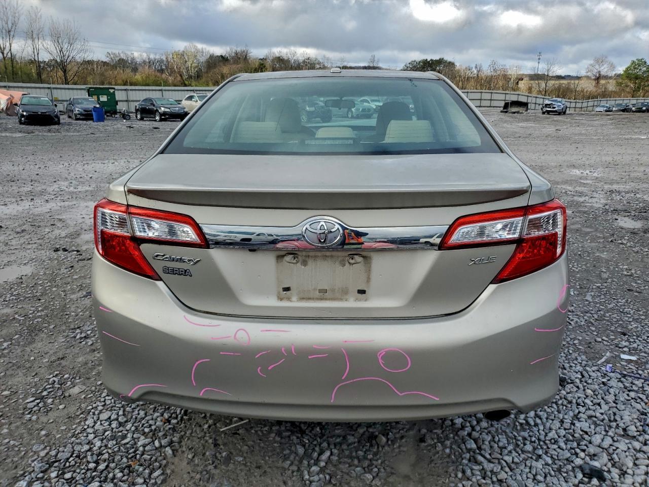 2014 TOYOTA CAMRY