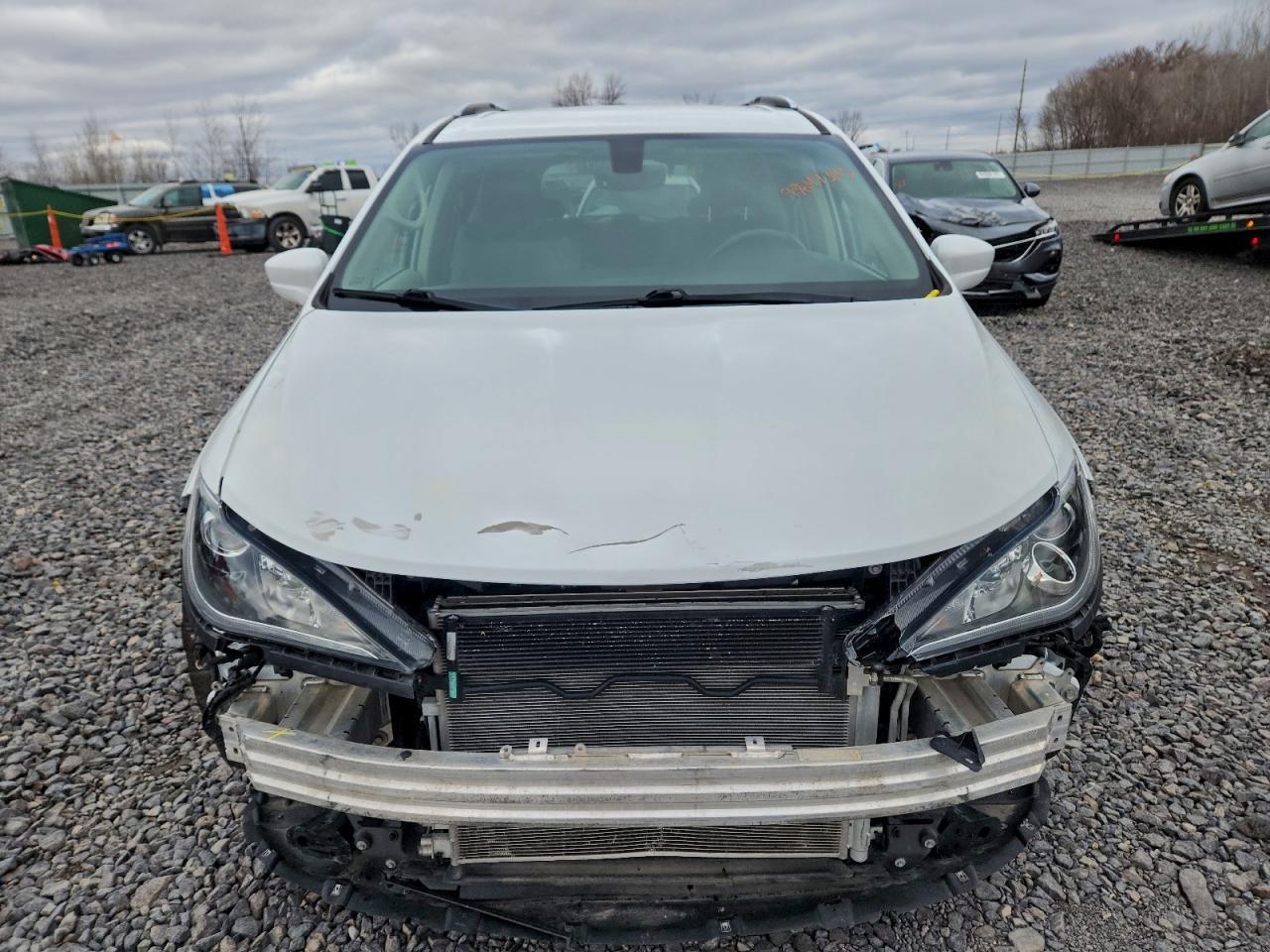 2019 CHRYSLER Pacifica