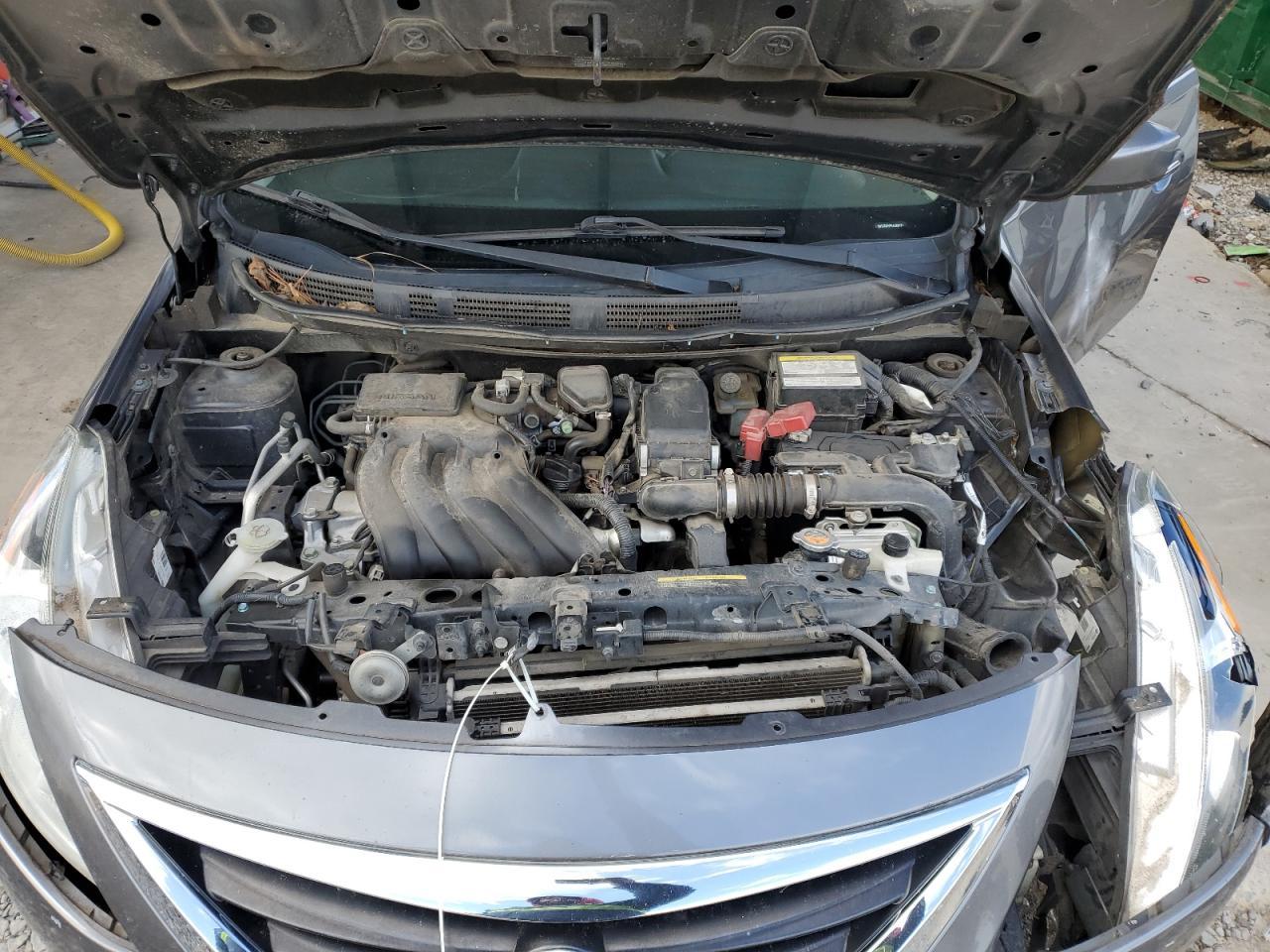 2018 NISSAN VERSA