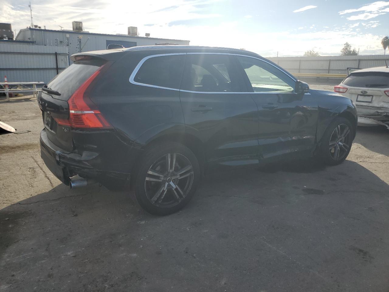 2019 VOLVO XC60