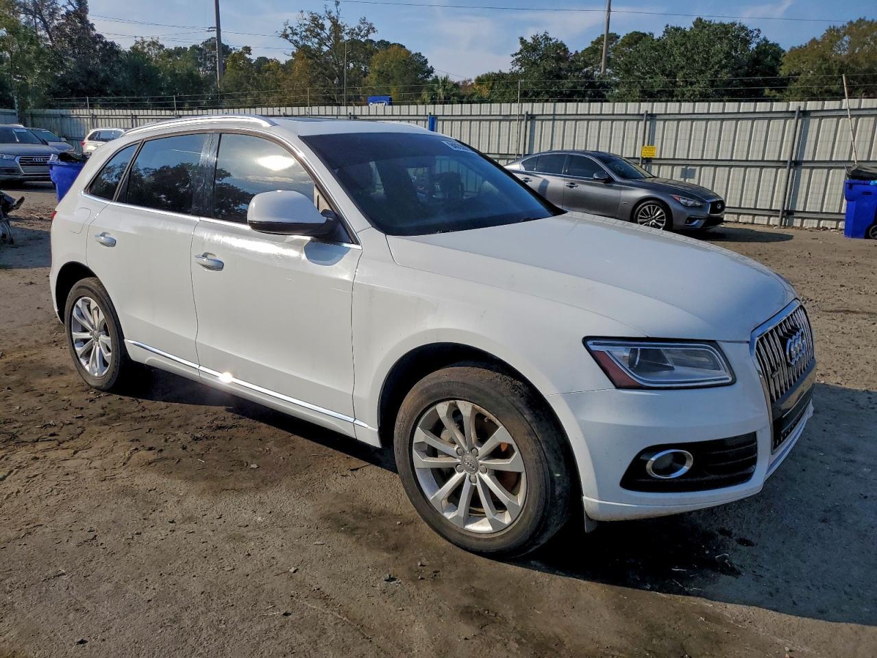 2015 AUDI Q5