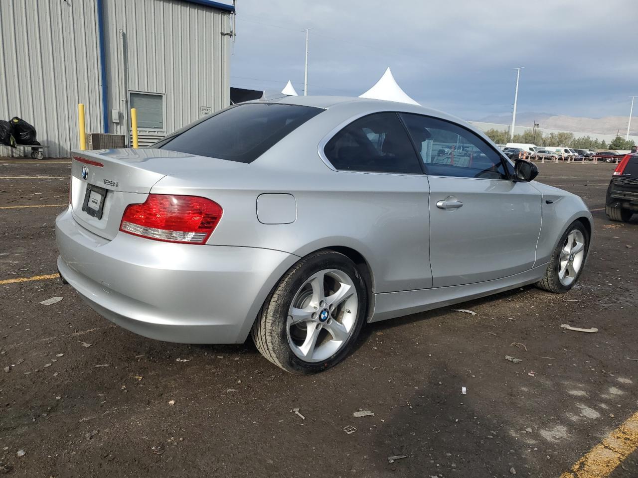 2011 BMW 1 Series