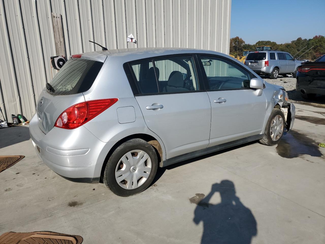 2012 NISSAN VERSA